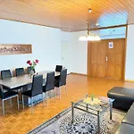 Lägenhet Wohlfuehlend 1