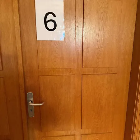 Wohlfuehlend 1 公寓 *