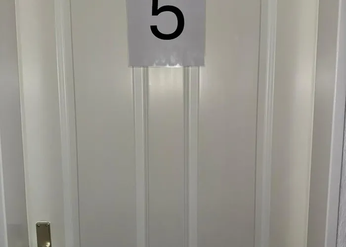 Wohlfuehlend 1 Lägenhet Fuldatal